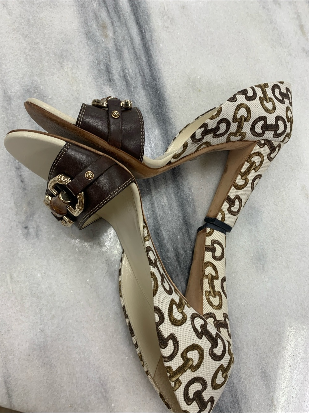 Gucci Chocolate BrownLeather Open-Toe Heels with White Brown Monogram Canvas 9 - Picture 4 of 8
